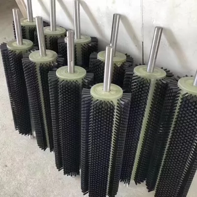 PP conveyor brush roller